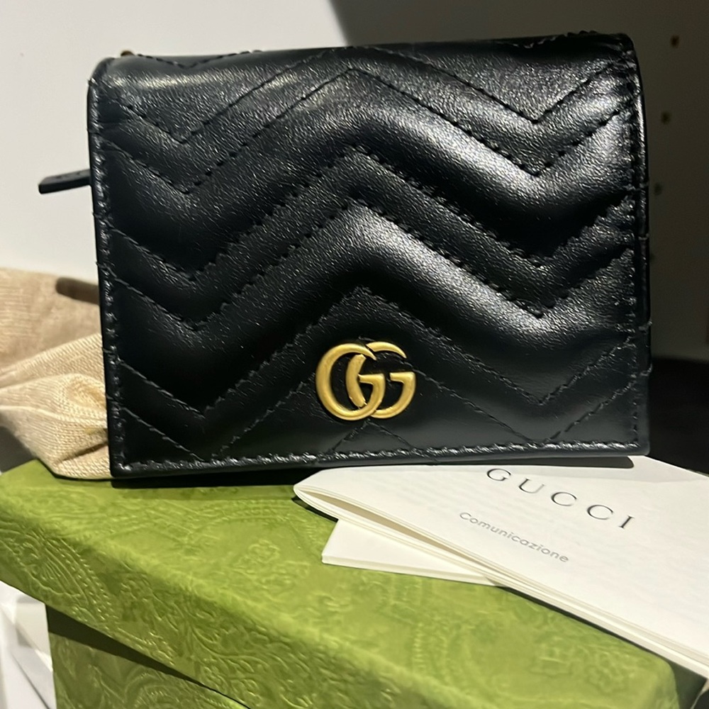 Authentic GG Marmont card case wallet